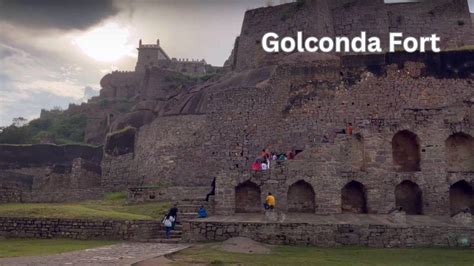  Le Golconda Fort: Une forteresse imposante aux secrets enchanteurs !